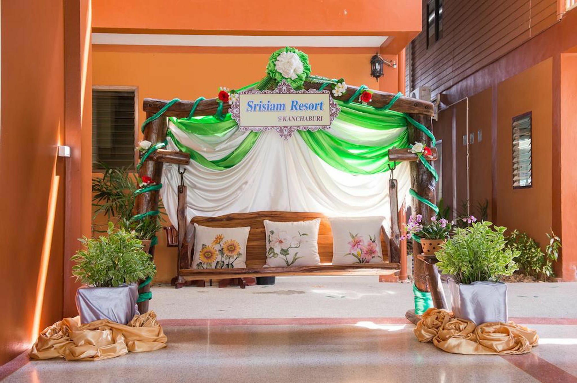 קנצ'נבורי Sri Siam Resort מראה חיצוני תמונה