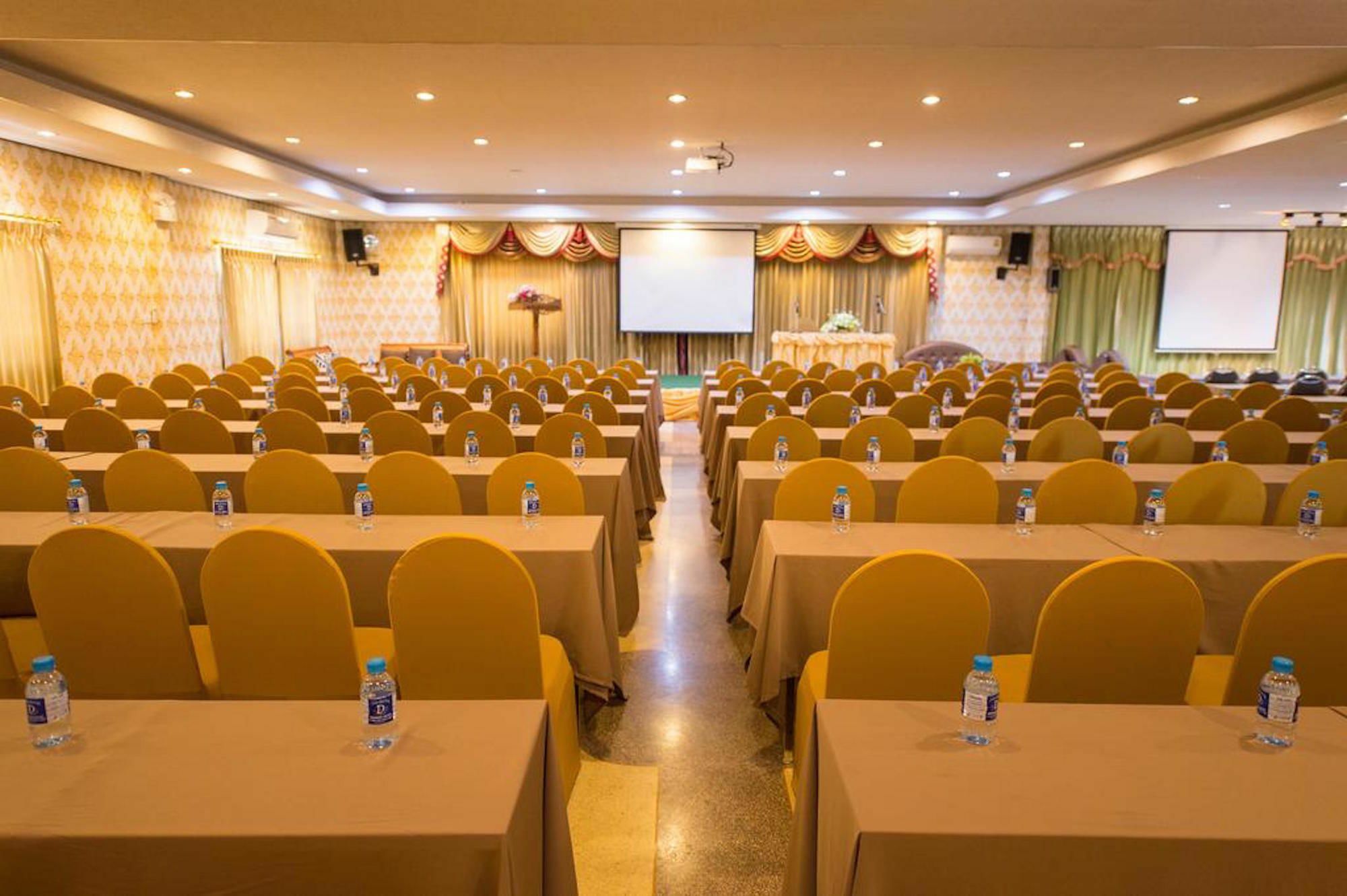 קנצ'נבורי Sri Siam Resort מראה חיצוני תמונה